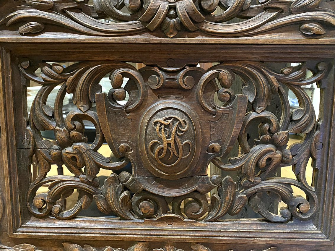 Large, Richly Carved Neo-renaissance Oak Billiard Bench, 19th Century-photo-3