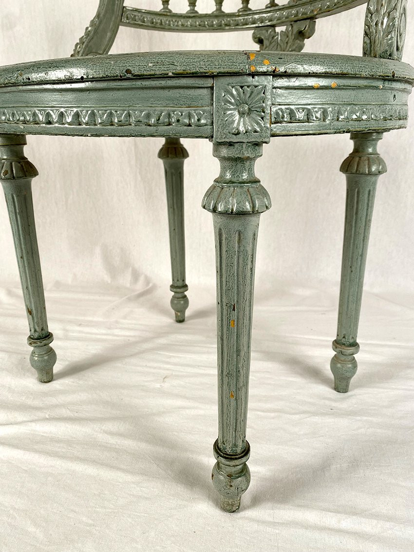 Chaise de style Louis XVI en bois laqué gris / vert et assise cannée-photo-3