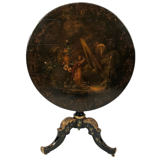 Very Large Napoleon III Tilting Pedestal Table In Black Lacquered Wood With Bird-of-paradise Décor