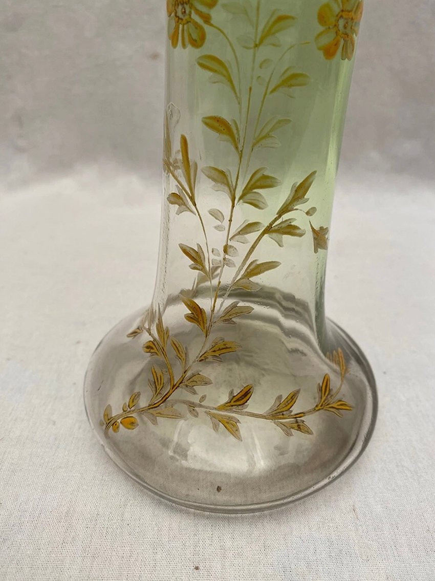Soliflore Vase In Green And Transparent Gradient Glass, With Enameled Flower Design. Circa 1900-photo-3