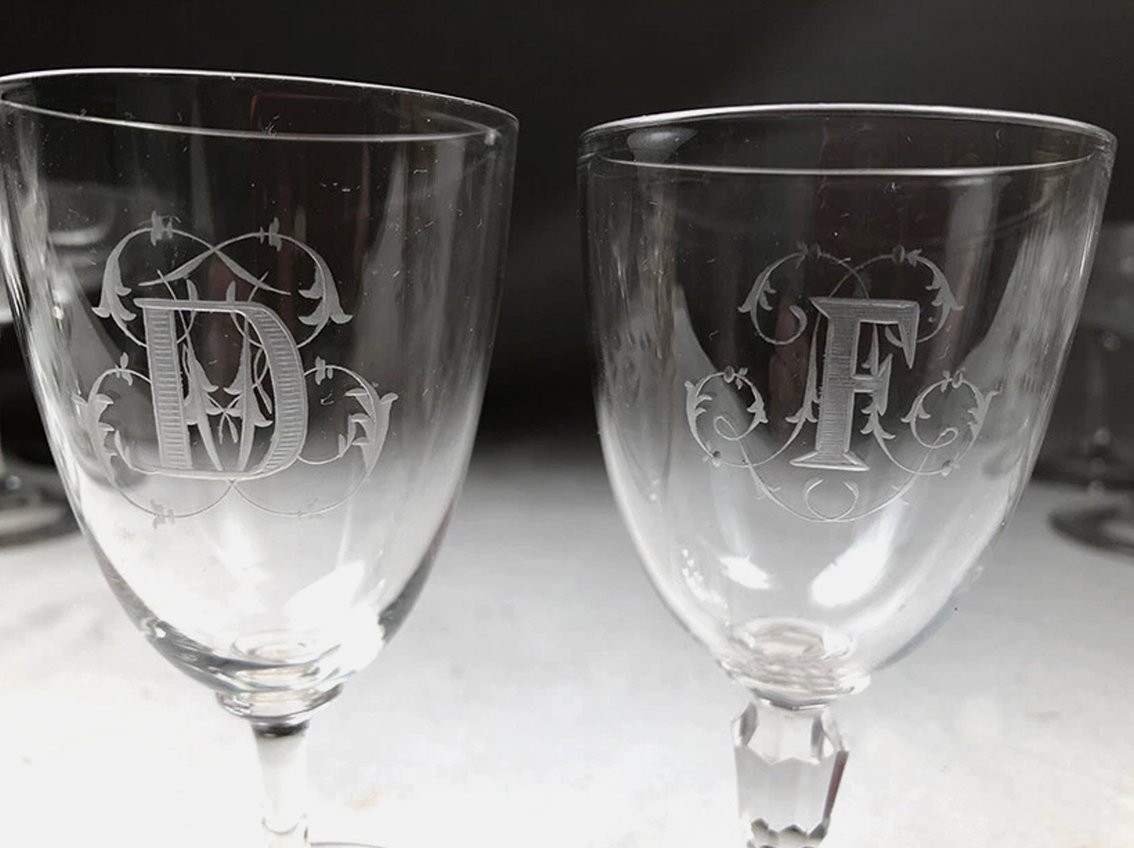 Partie de service de verres en cristal, chiffrés « F » ou « D » (40 pièces)-photo-1