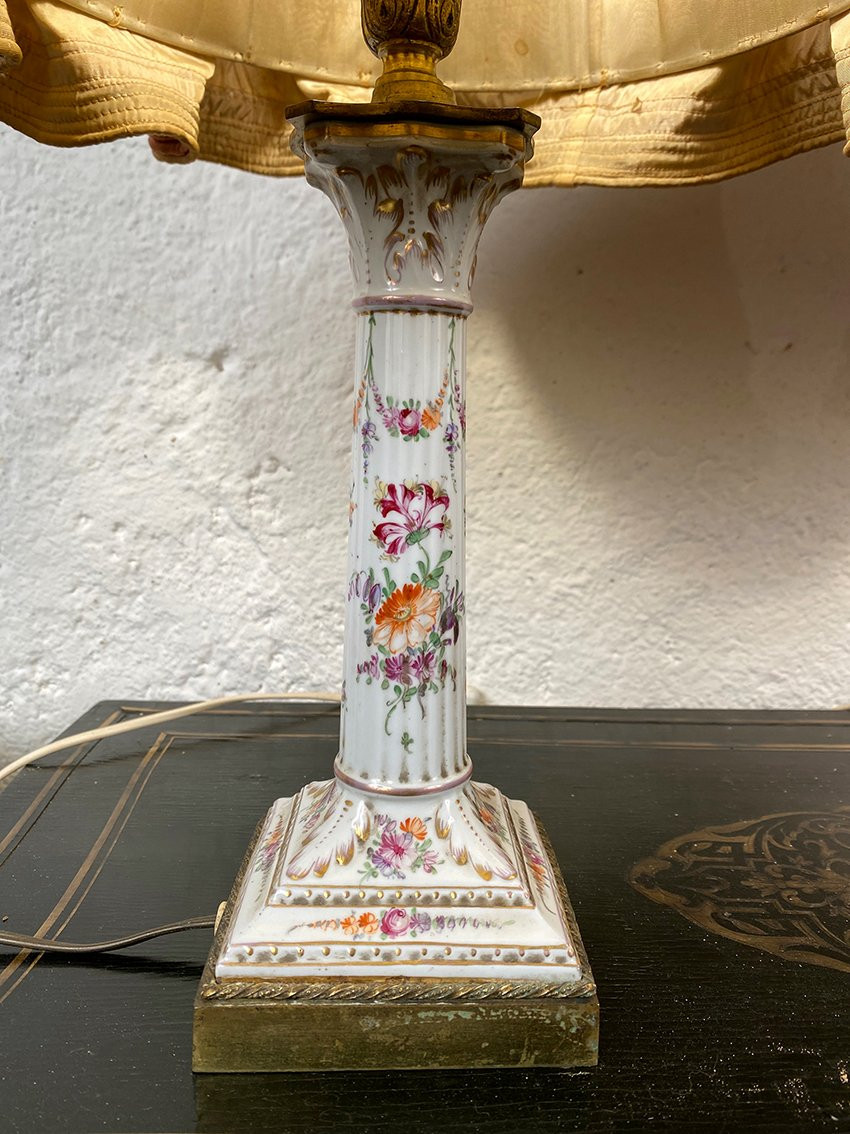 Pair Of Porcelain Lamps With Flower Design And Skirted Shades, 19th Century-photo-2