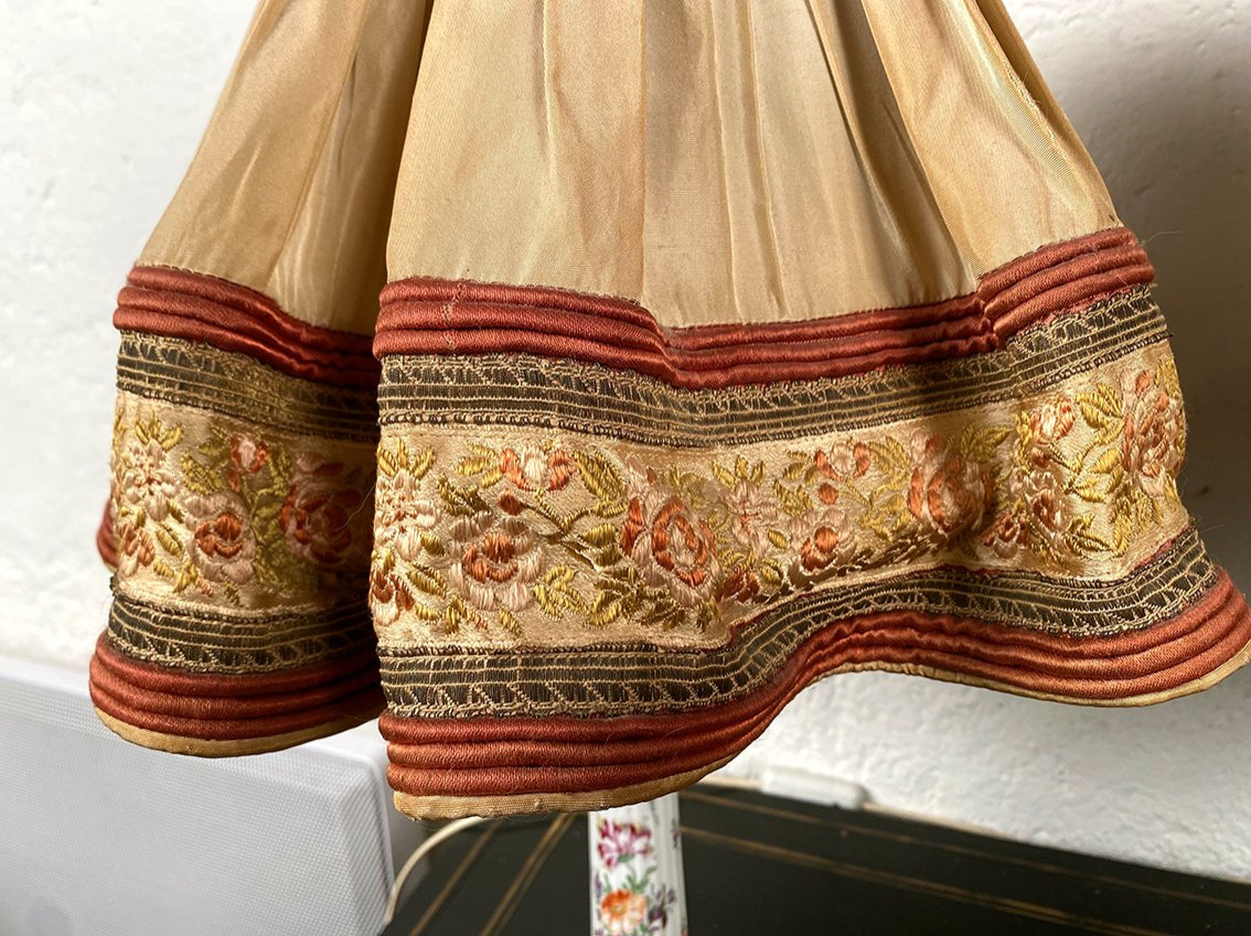 Pair Of Porcelain Lamps With Flower Design And Skirted Shades, 19th Century-photo-2