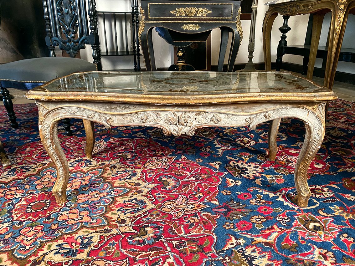 Table basse de style Louis XV en bois sculpté rechampi gris et or-photo-6