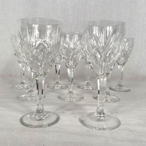 Saint-louis, Chantilly Model. Set Of Nine Wine Glasses. H 15 Cm