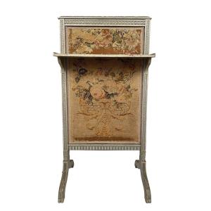 Louis XVI-style Gray-lacquered Wooden Fireplace Screen, Circa 1900