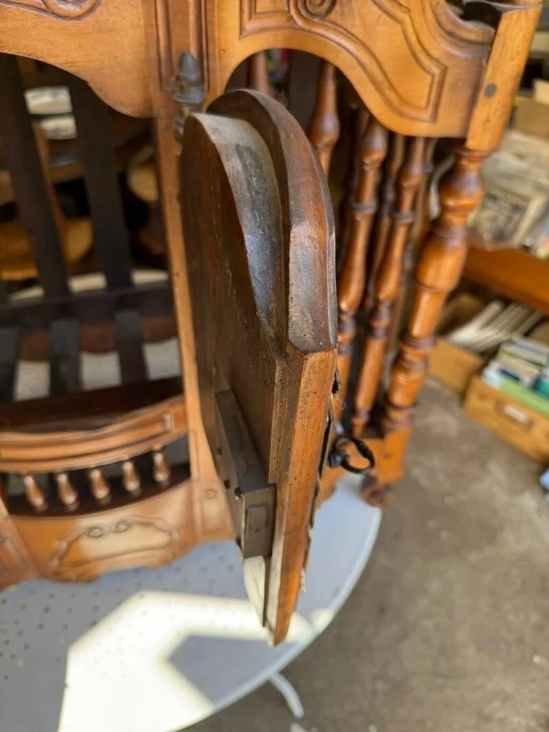 Provençal Walnut Bread Cupboard (panetière), 19th Century-photo-3