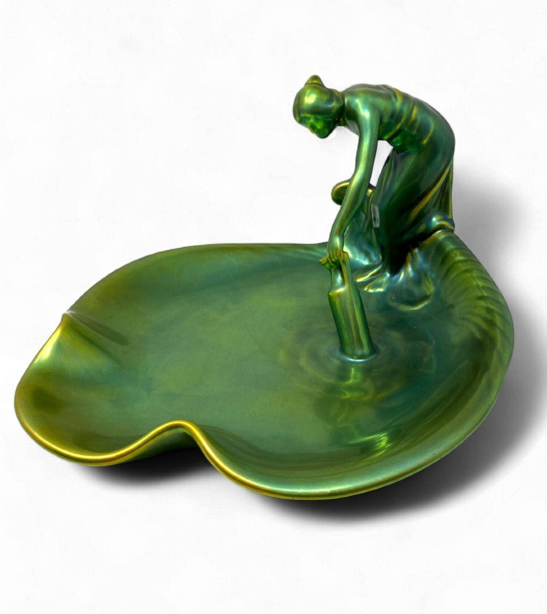 Zsolnay – Pecs (manufacture) Woman With Water Lily