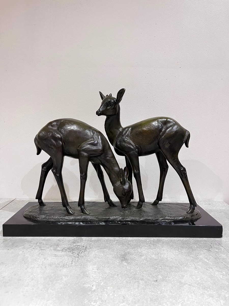 Bronze Sculpture Of Two Fawns By Irenée Rochard, 20th Century