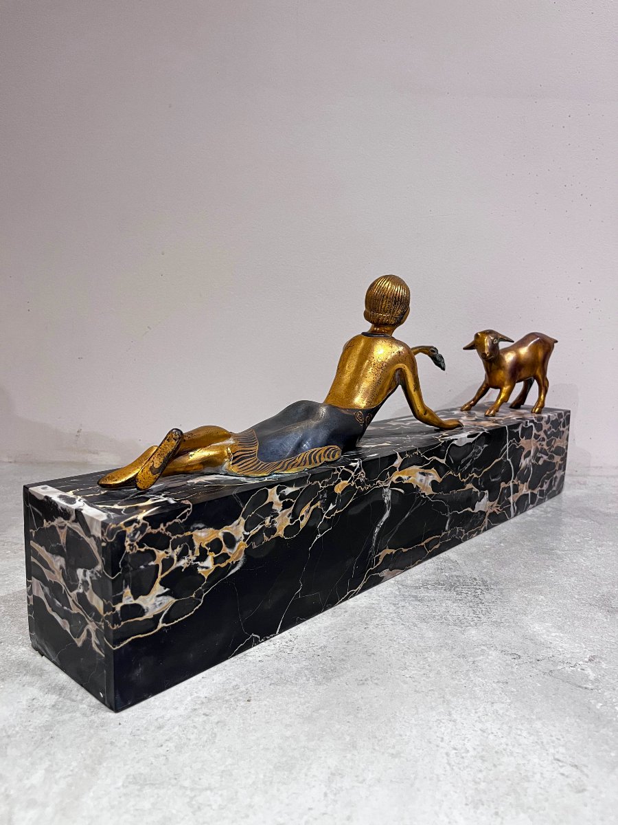 Art Deco Bronze, Woman With Lamb-photo-3