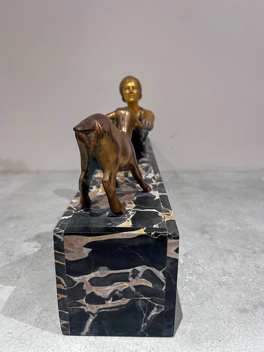 Art Deco Bronze, Woman With Lamb-photo-2