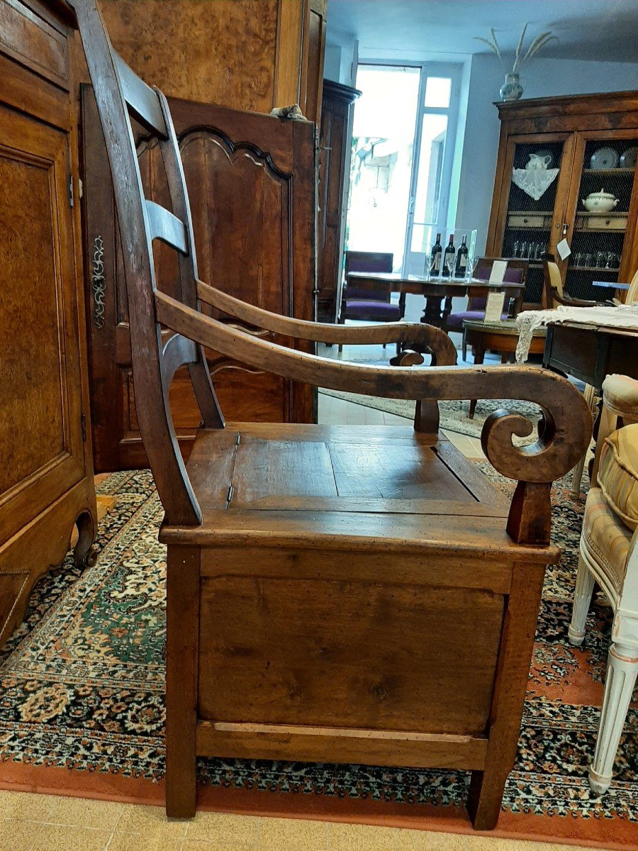 Walnut Commode Chair - Late 19th Century-photo-4