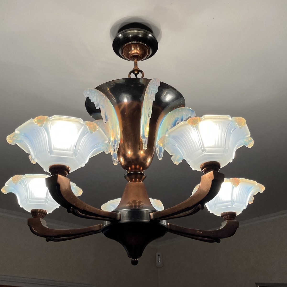 Vintage Art Deco Chandelier, Circa 1925–1930, Brass-finished, By Ezan Petitot, With 5 Lights