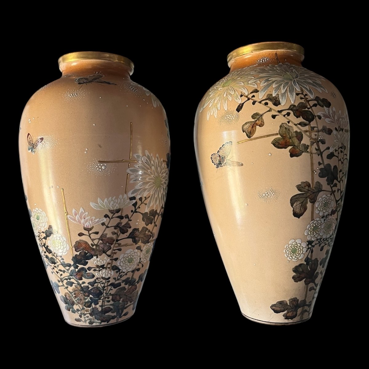 Paire de vases japonais Satsuma, signée Kusube-photo-2