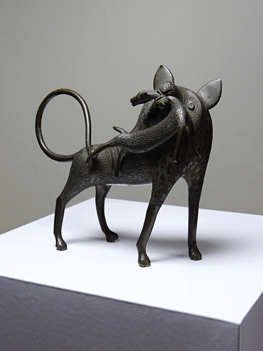 Subject, Lion, Hyena, Beast In Bronze From Benin Dahomey Cotonou Vintage/old