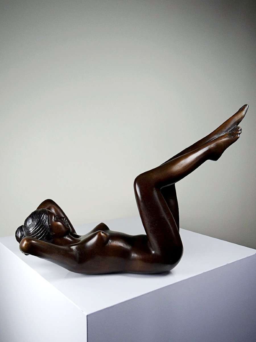 Large Nude Female Statuette, Venus In Vintage Bronze Charm-photo-4