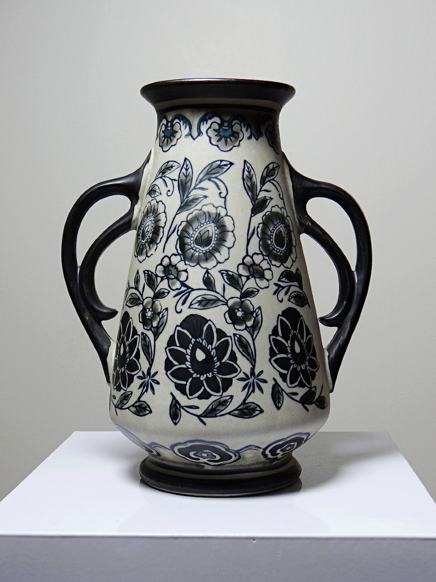 Antique 1920-40 Stoneware Vase, Art Deco/nouveau & Chinoiserie Style