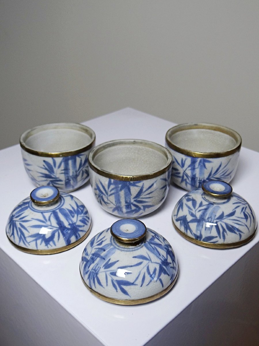 Trio Of Gaiwans, Small Chinese Covered Tea Cups, Hand-painted Porcelain-photo-3