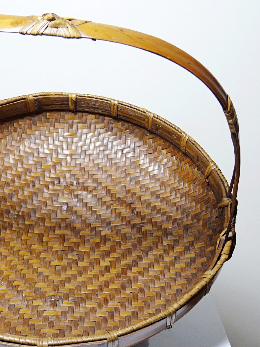Large Vintage Asian Bamboo Offering Basket 1920–1950-photo-2