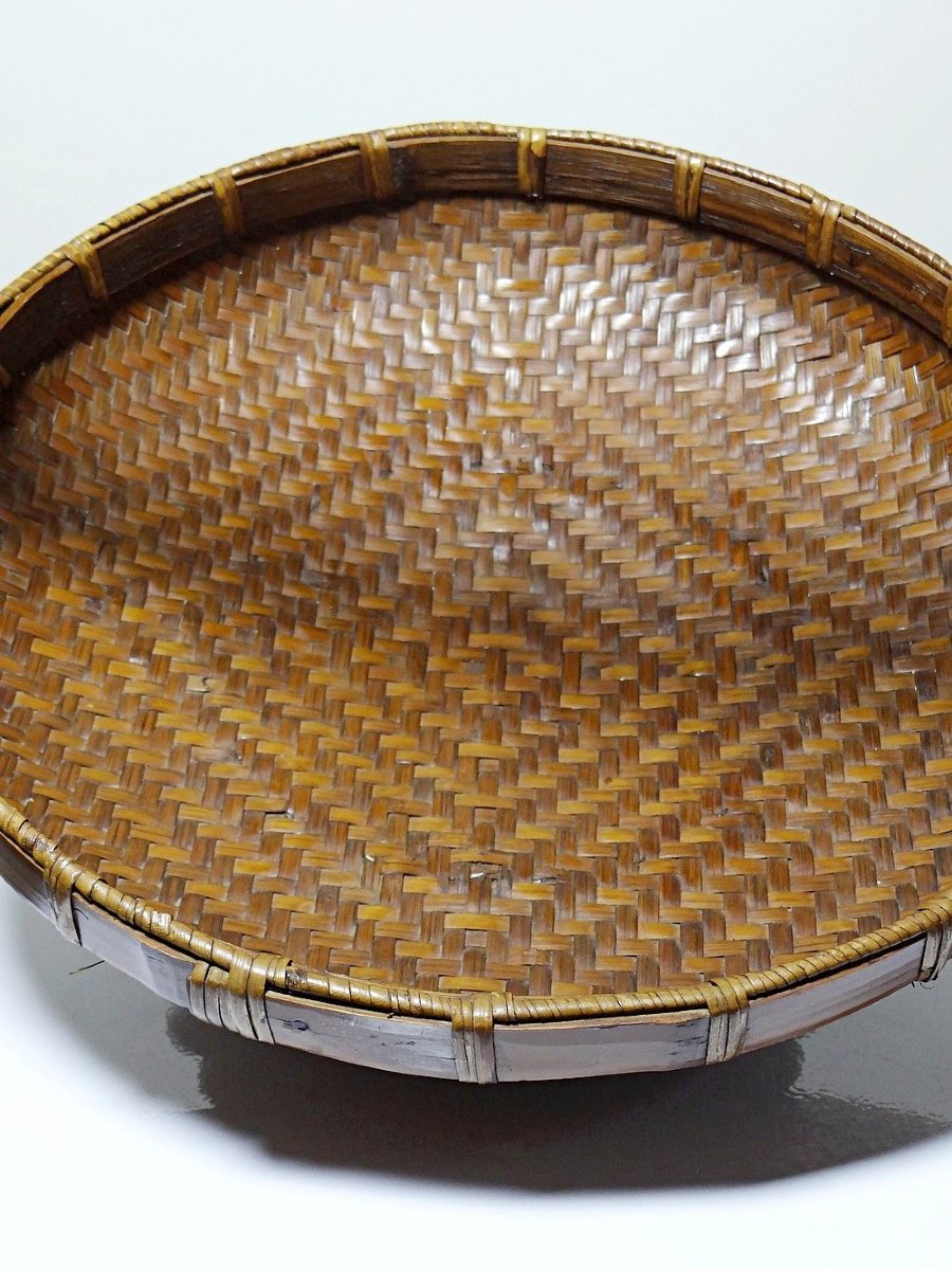 Large Vintage Asian Bamboo Offering Basket 1920–1950-photo-3