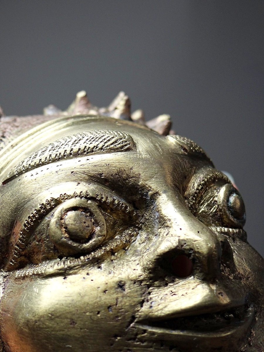 Petit masque d'Oba bronze doré Bamoun, Cameroun, vintage Afrique-photo-4
