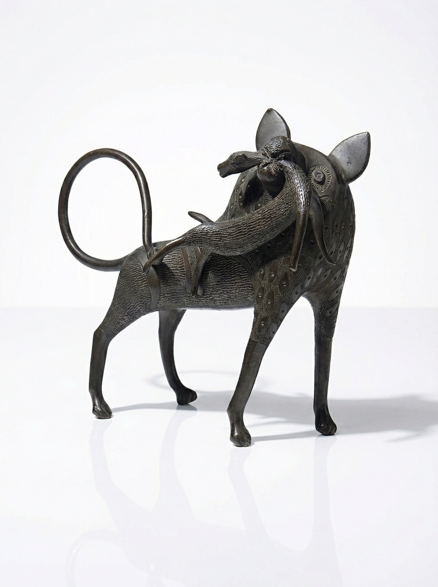 Sujet, lion, hyène, bête en Bronze du Bénin Dahomey Cotonou vintage/ancien