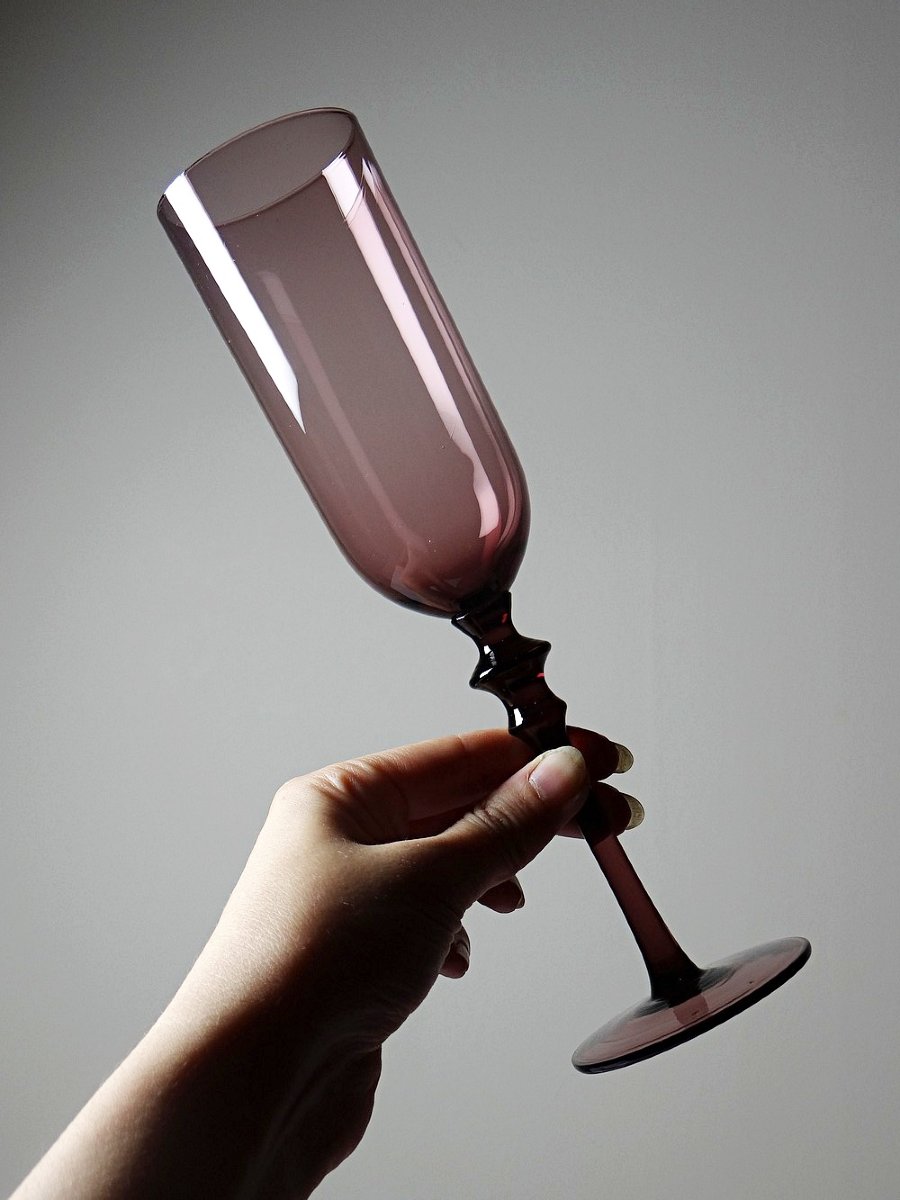 Set Of 6 Large Vintage 70s-80s Champagne Flutes, Violet Blown Glass-photo-4