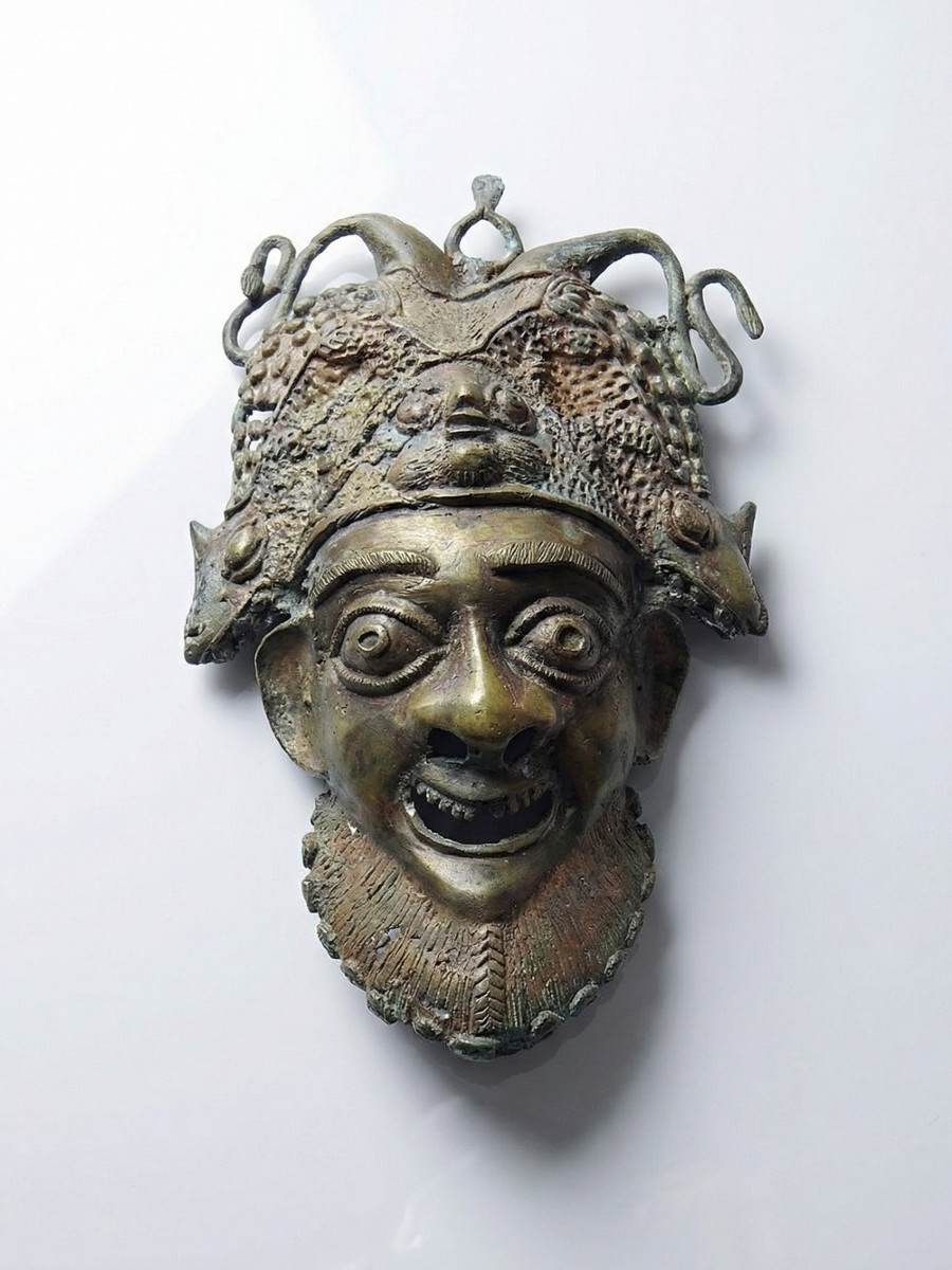 Vintage African Lost-wax Bronze Mask From Bamoun, Cameroon, 20th Century 