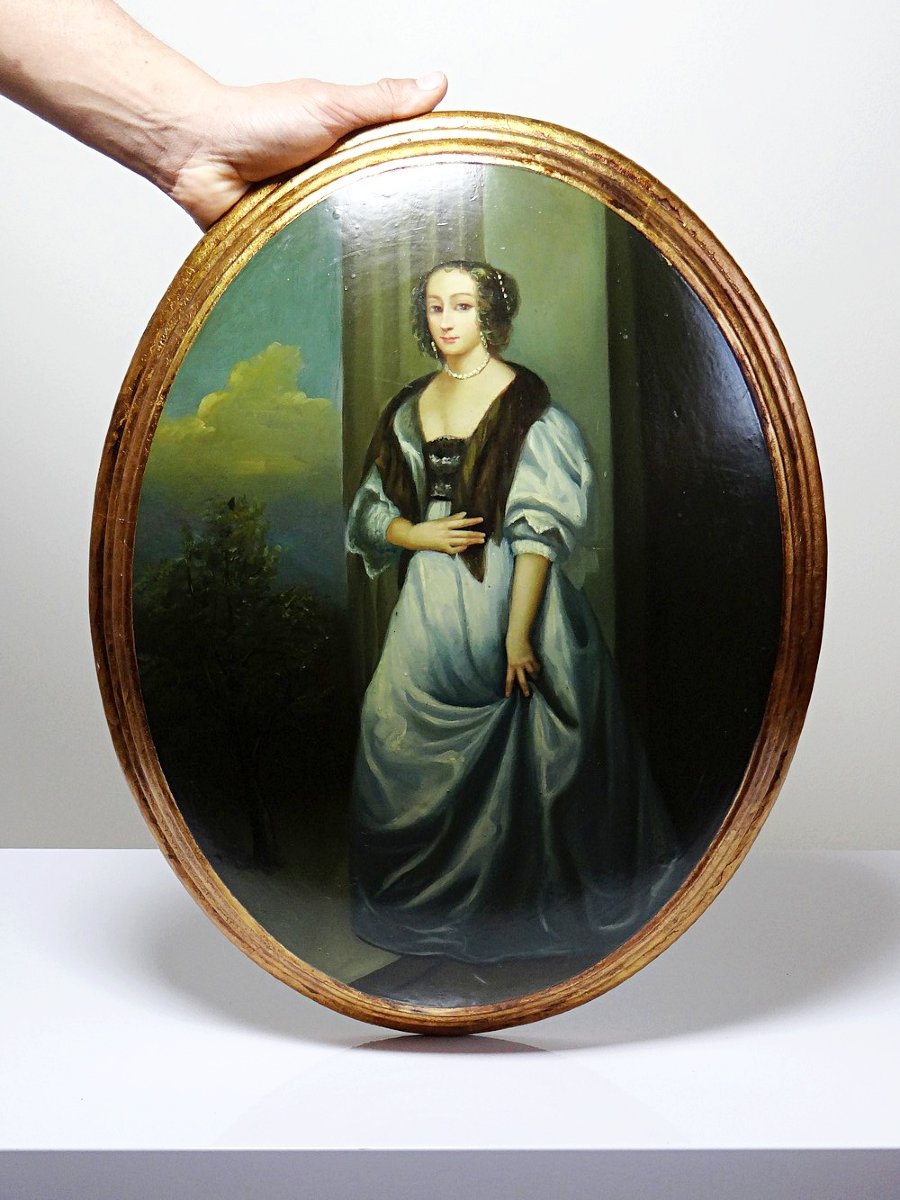 Large Elegant Medallion Portrait, Oil On Convex Venetian Wood, 1960s-70s-photo-3