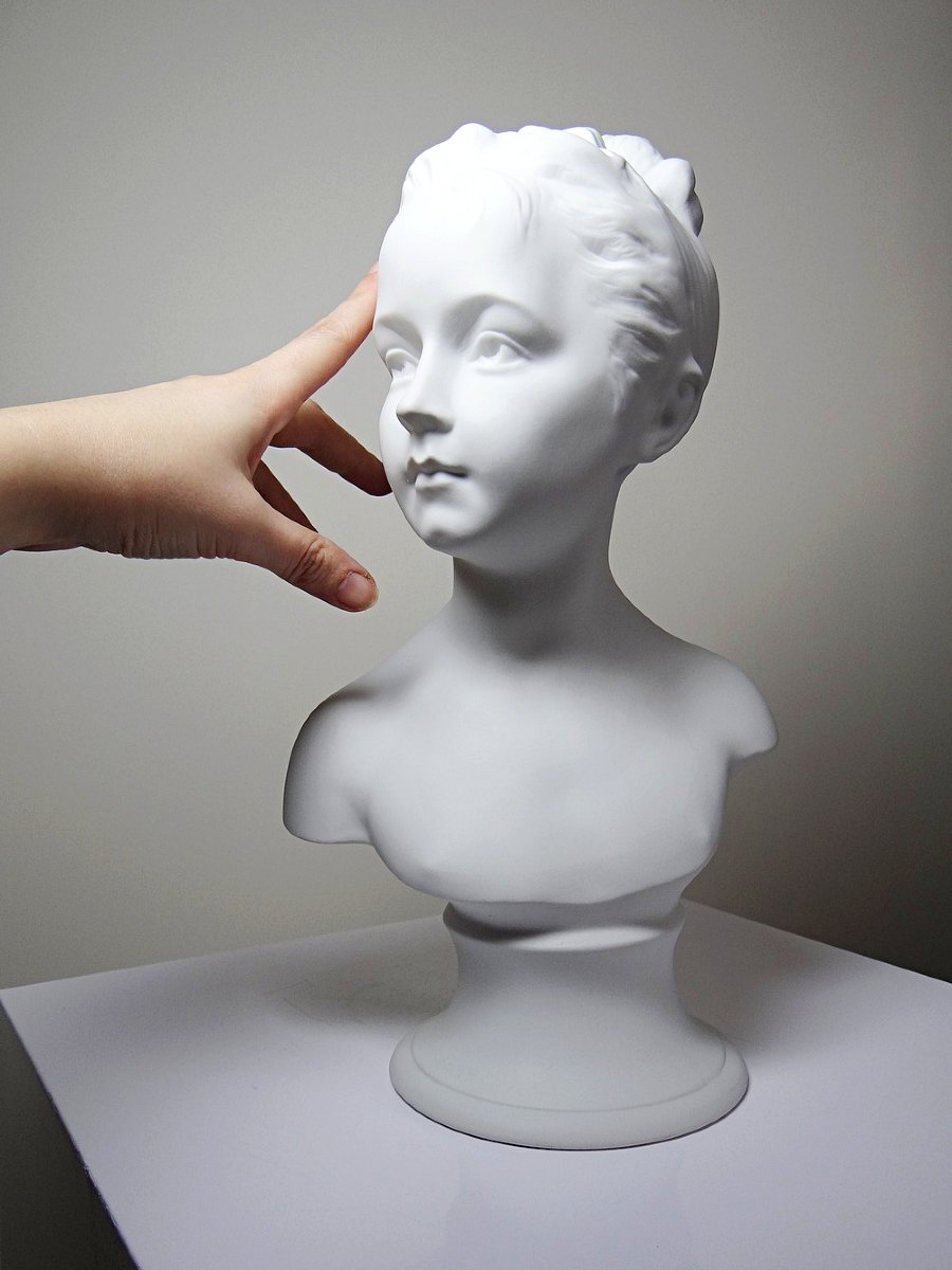 Bust Of Louise Brongniard After Houdon, White Biscuit Porcelain, Tharaud, Limoges, 20th Century-photo-3