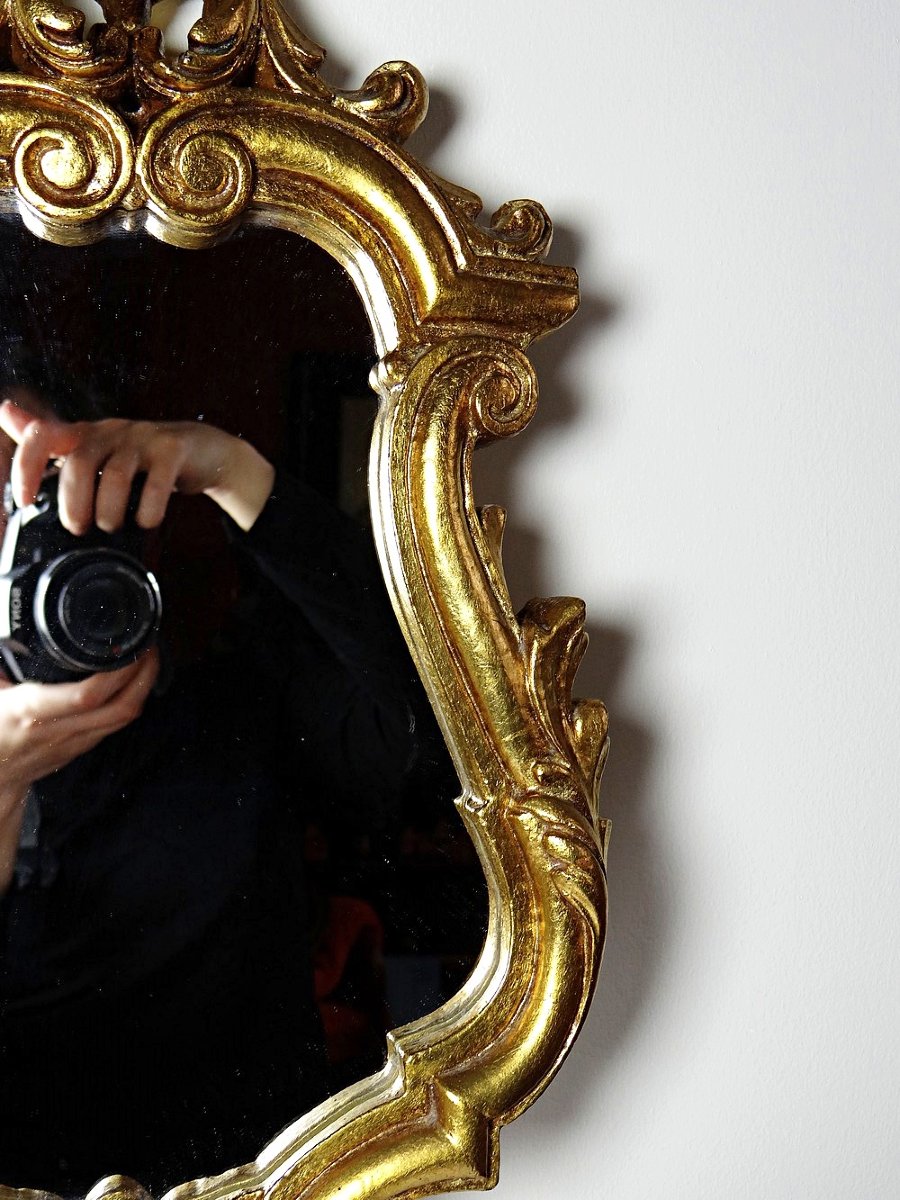 Vintage Rococo Gilt Wall Mirror, Italy, Circa 1950-1970, Wood And Gilt Stucco-photo-4