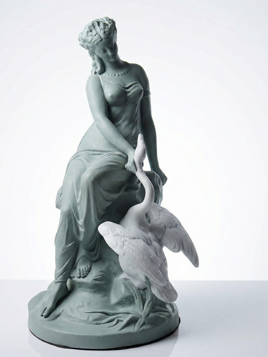 Sujet biscuit bicolore Letu & Mauger, Léda et le Cygne, XIXe, céladon & blanc