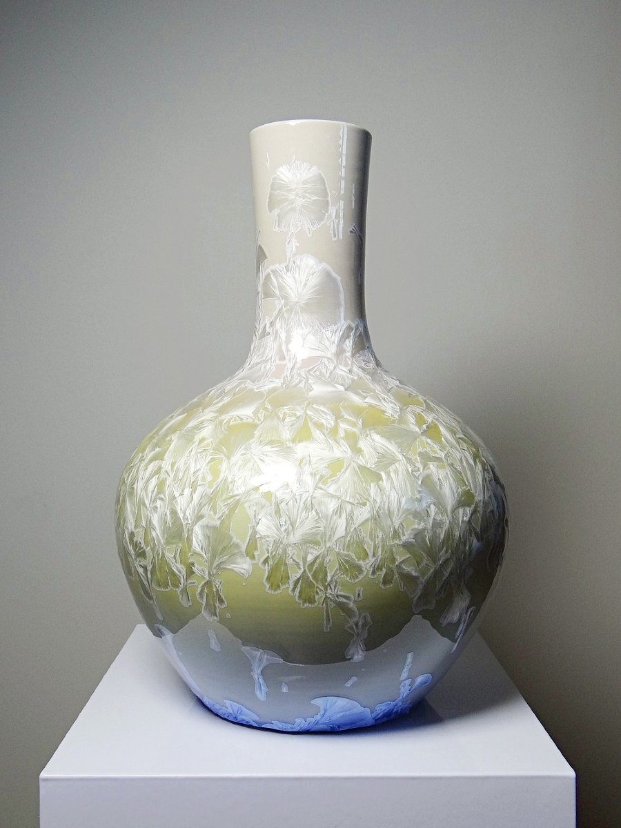 Vintage Jingdezhen Zhi Crystalline Glaze Porcelain Globular Vase-photo-1