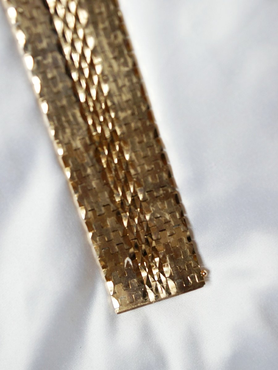Vintage 1970s Cuff Bracelet, Wide Textured Gold-tone Metal-photo-4