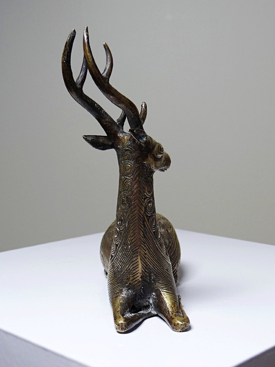 Decorative Reclining Deer Figure In Brass, Dhokra, India, Mid To Late 20th Century Craftsmanship -photo-6