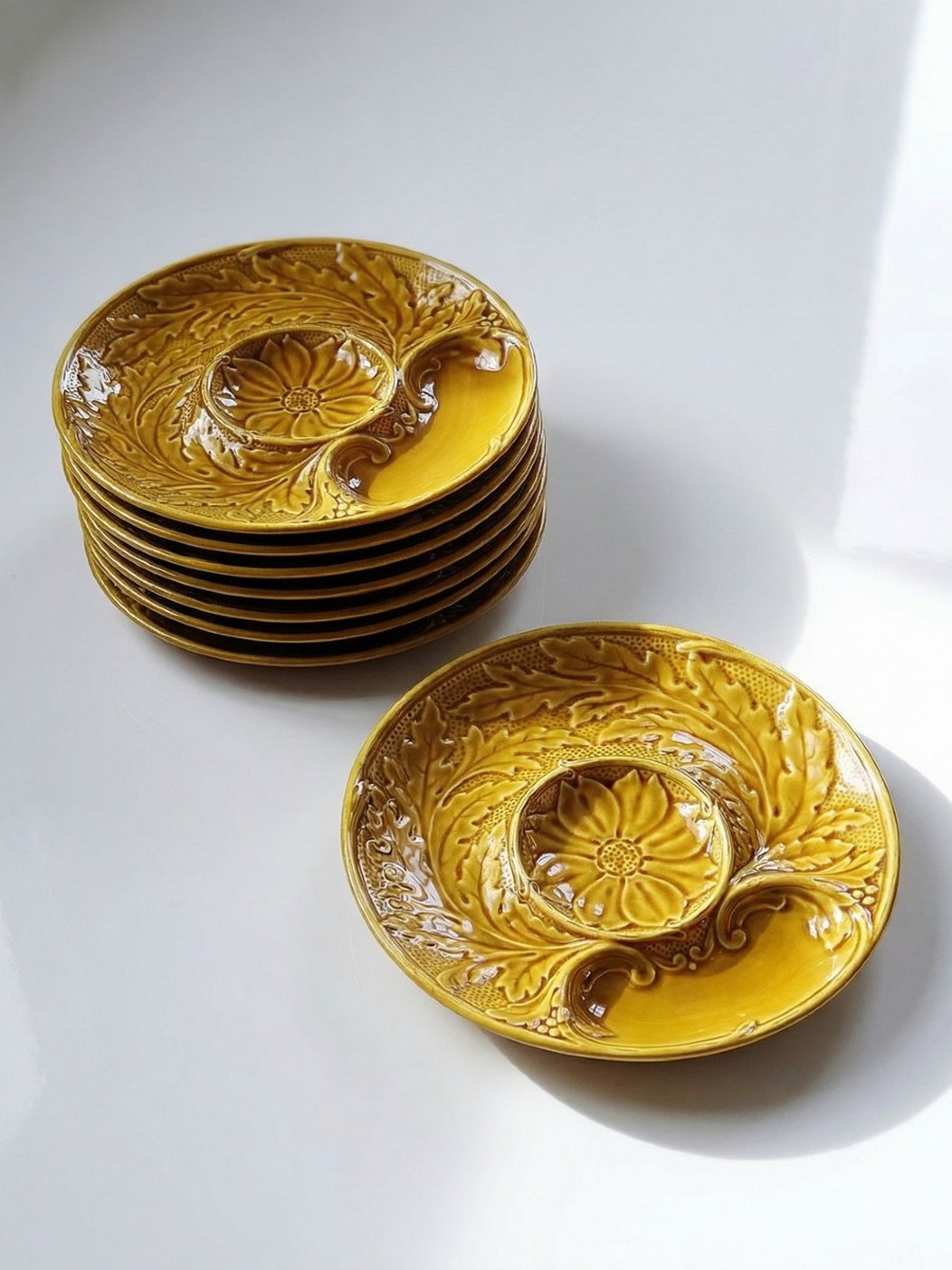 Set Of Plates, Artichoke Pots, Mustard Yellow Slipware, Gien, 20th Century
