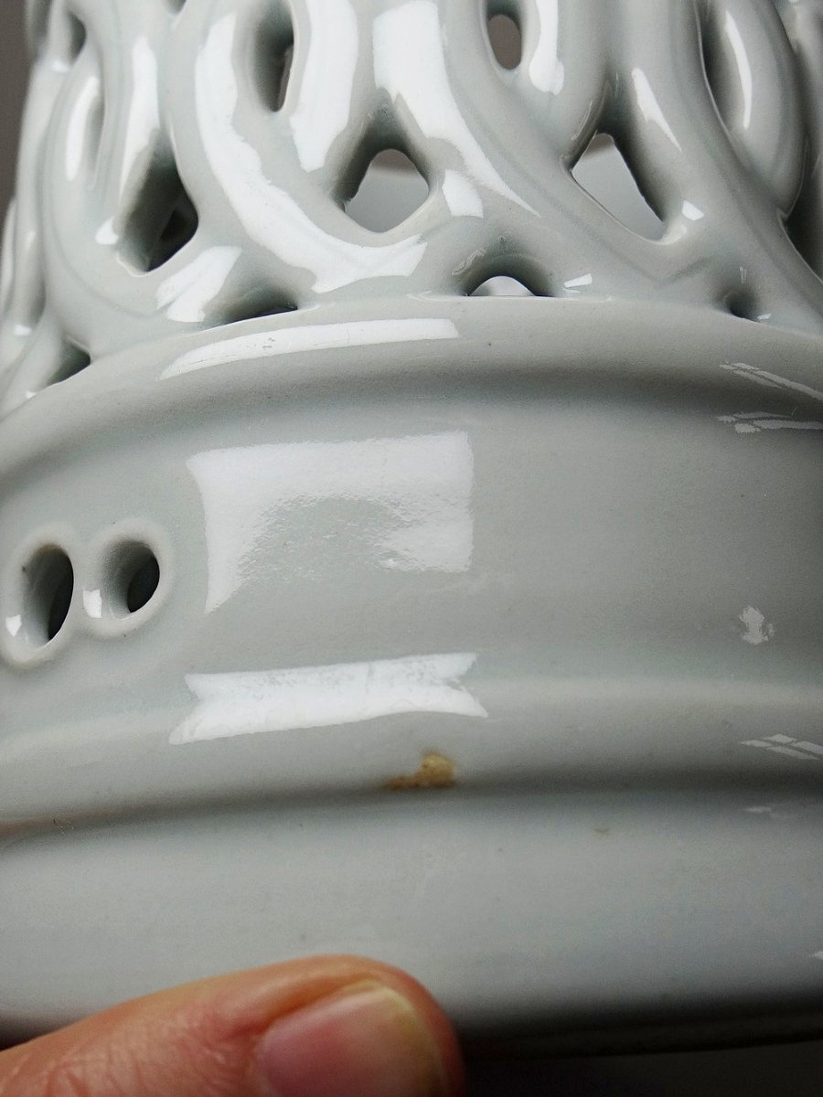 Porte-pinceaux porcelaine réticulée céladon Corée style Joseon XXe-photo-6