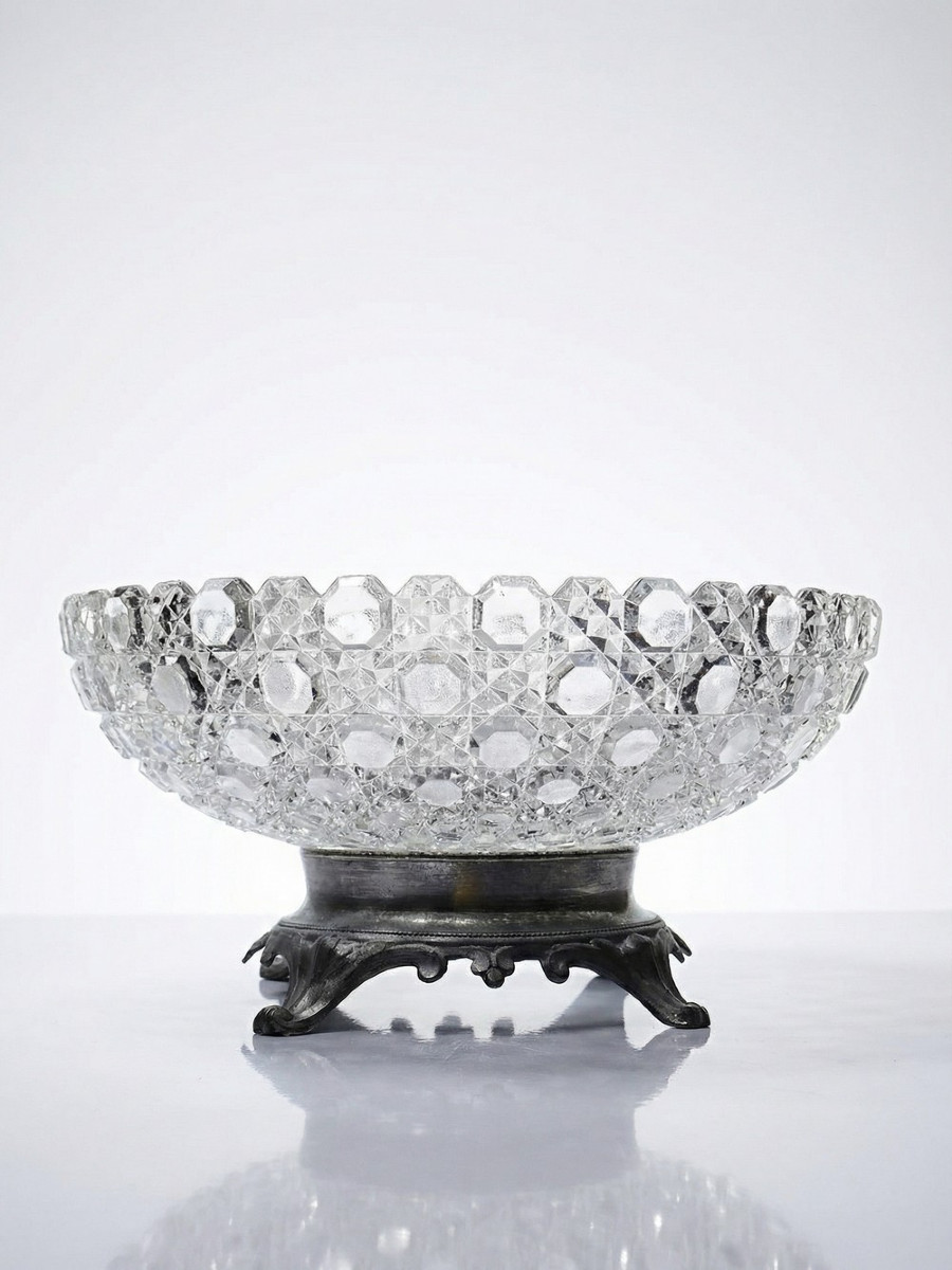 Coupe en verre pressé pointes diamants ancienne 1920-1950 sur pied étain