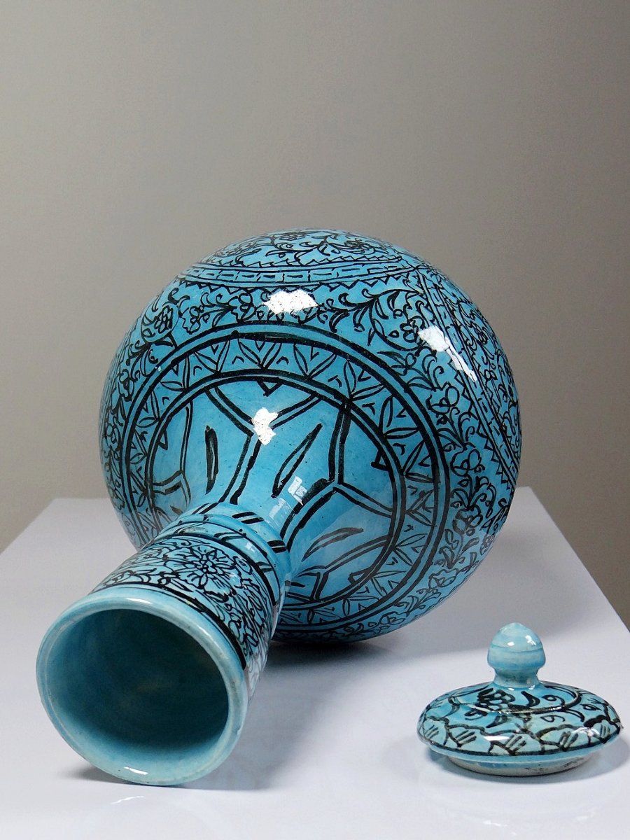 Vase couvert ou jarre Persane poterie glacée Iznik turquoise peinte vintage-photo-3