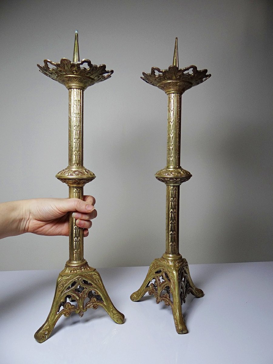 Paire de piques-cierges anciens en bronze doré, style gothique XIXe -photo-4