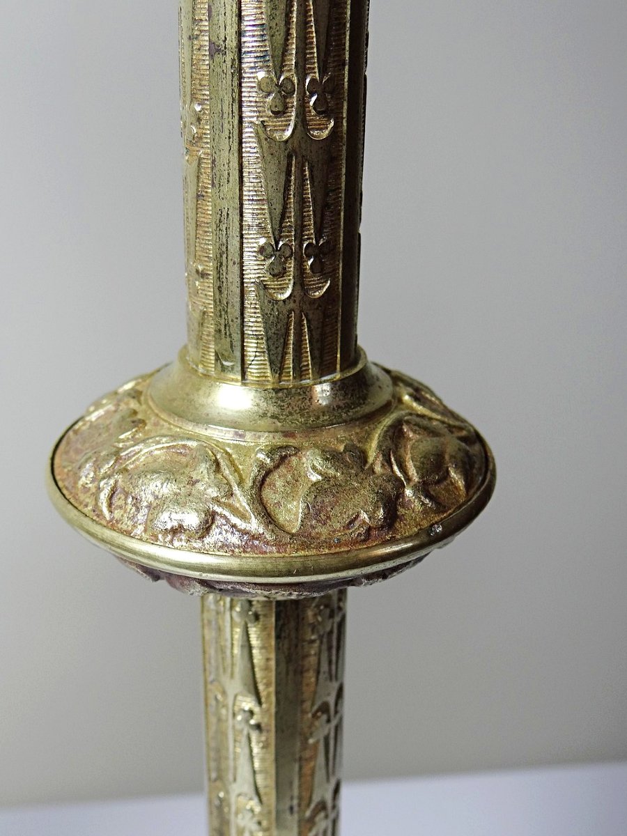 Paire de piques-cierges anciens en bronze doré, style gothique XIXe -photo-6
