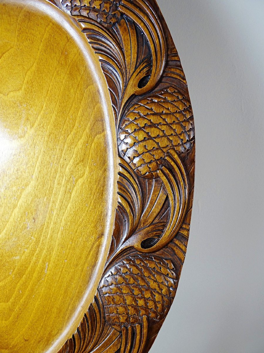 Plateau bois sculpté décor de pommes de pin style art nouveau XXe-photo-4