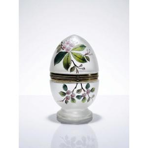 Antique Frosted Glass And Enamel Egg Box, 19th-20th Century