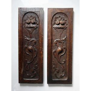 Paire de panneaux décoratifs muraux en bois sculpté anciens XIXe