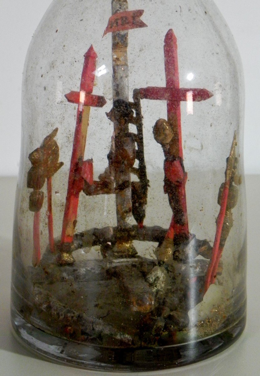 18th Century Bottle Instruments Of The Passion-photo-2