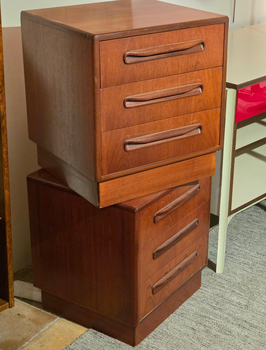  Paire de chevets scandinave vintage Teck