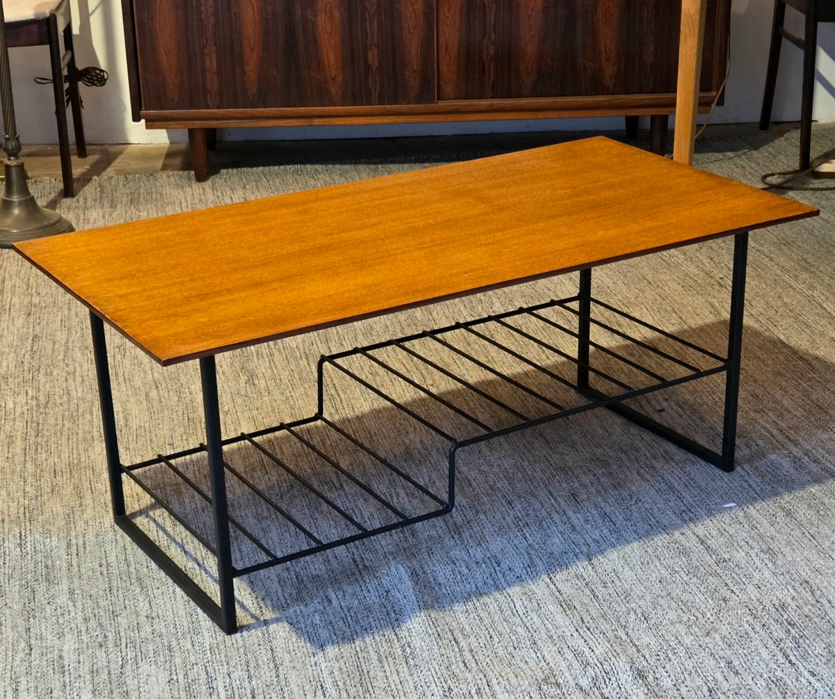 Vintage French Modernist Coffee Table Made Of Oak. 