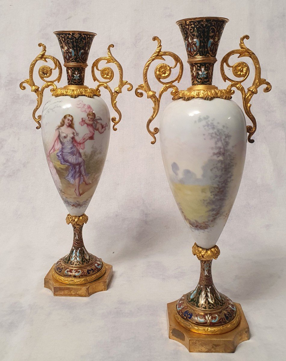 Paire De Vases Signés Sylvi – Porcelaine De Sèvres & Bronze Doré – 19ème-photo-2