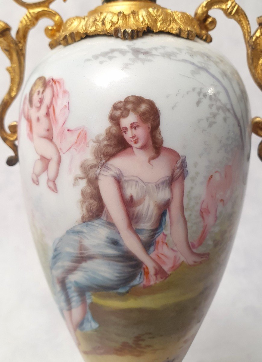 Paire De Vases Signés Sylvi – Porcelaine De Sèvres & Bronze Doré – 19ème-photo-4