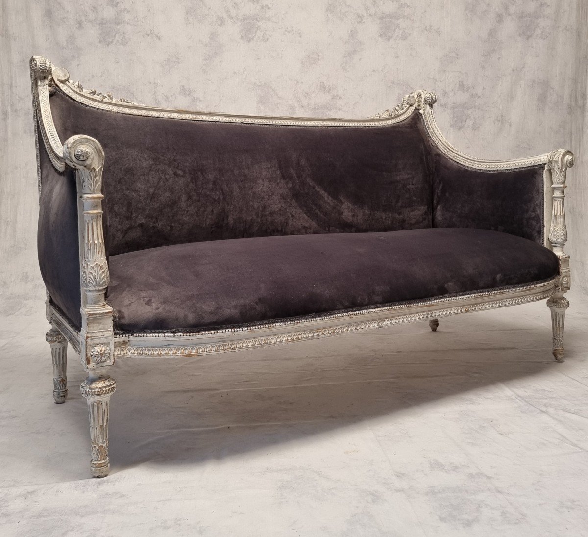 Louis XVI Style Sofa - Rich Sculpture - Patinated Wood - 19th-photo-2